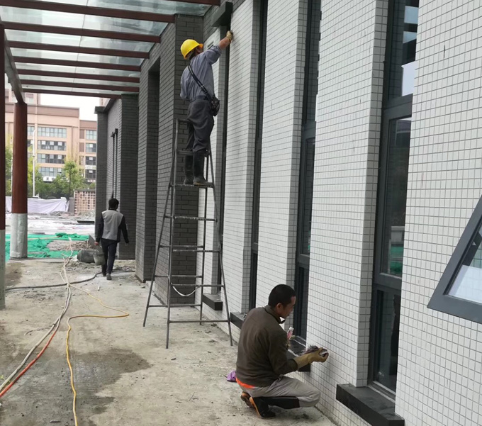 新樓盤新建筑外墻清洗、建筑清洗工作